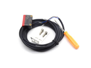 SLB012 เลเซอร์เซนเซอร์ตรวจจับวัตถุ Laser Sensor 100mm BX-202H Photoelectric Sensor (Background Suppression)